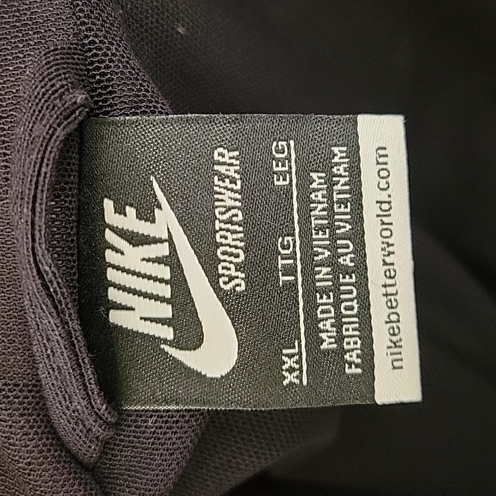Nike. Saturday Jacket. Size XXL. Like New. - Picture 12 of 14